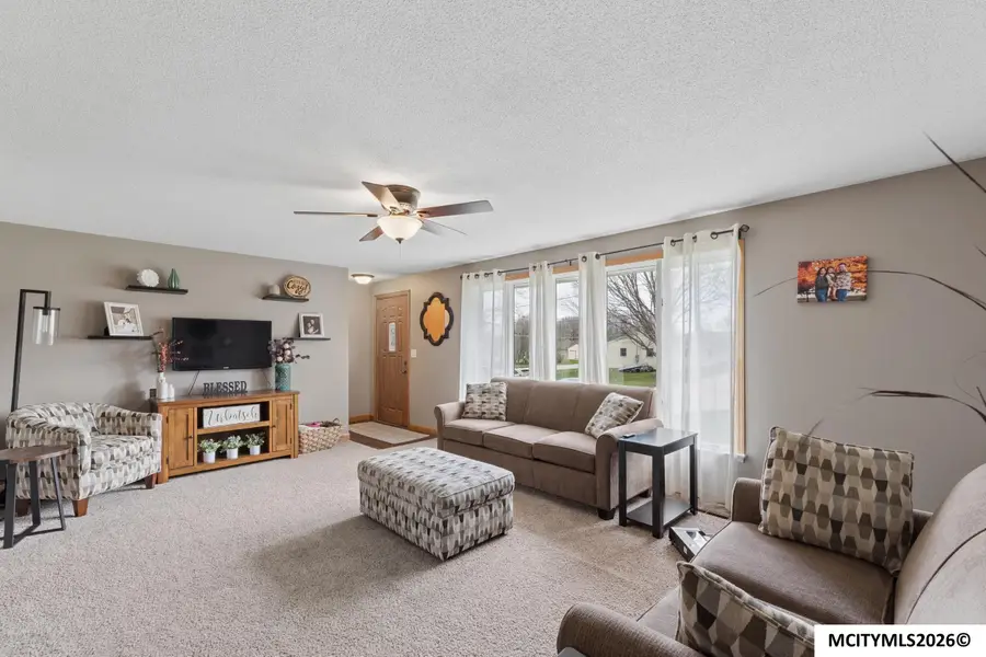 706 6th SE, Mason City, IA 50401 - #3