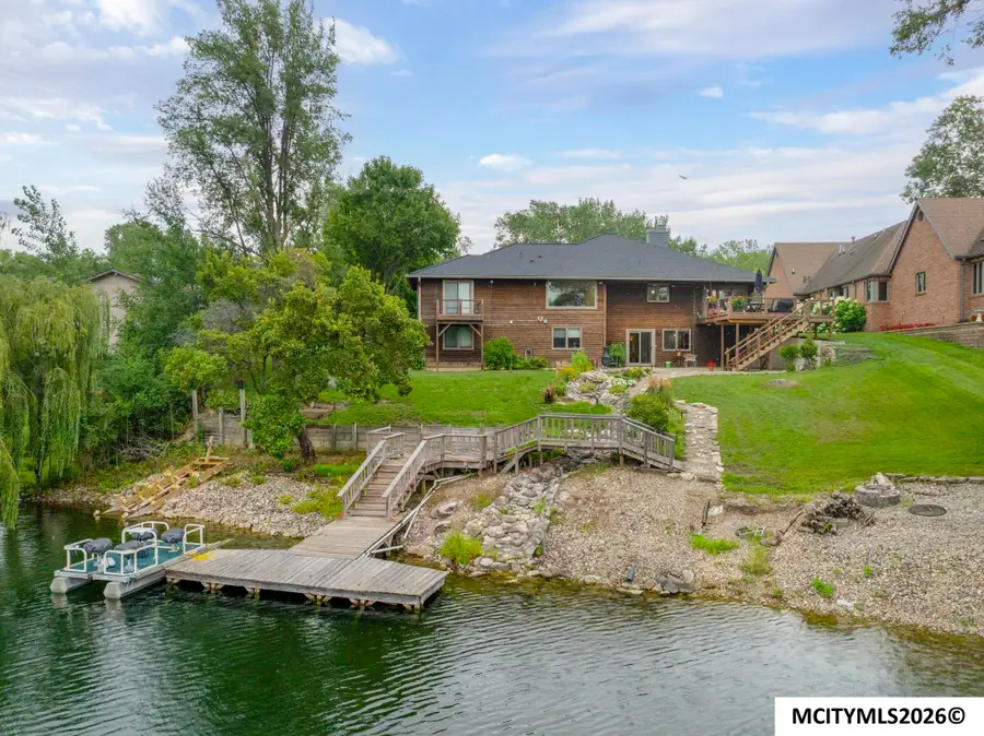 740 Briarstone Dr, Mason City, IA 50401 - #3