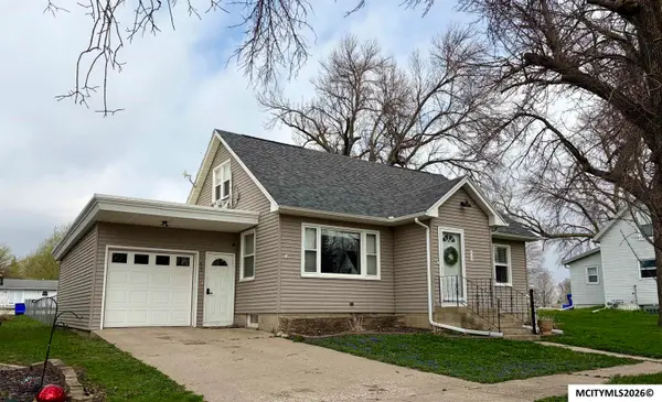 625 2nd St, MESERVEY, IA 50457