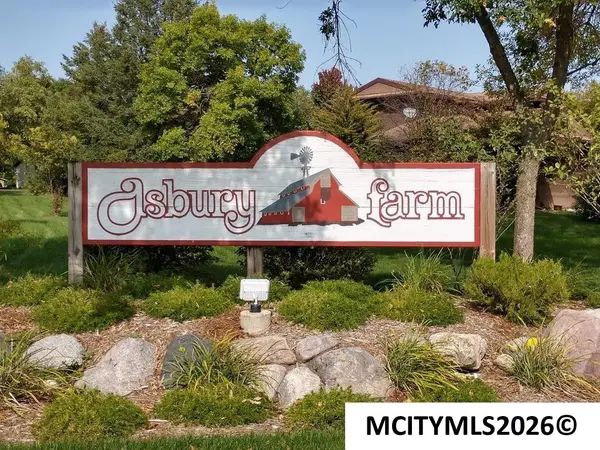 45 Ridge Rd, MASON CITY, IA 50401