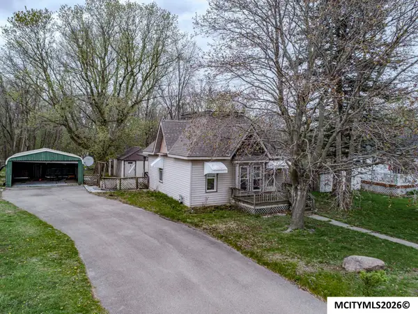 516 4th NE, MASON CITY, IA 50401