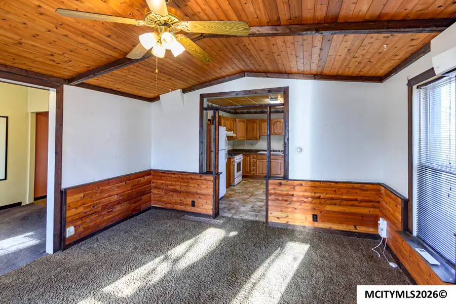 516 4th NE, Mason City, IA 50401 - #3