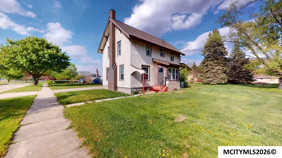 1523 N Monroe, Mason City, IA 50401 - #3