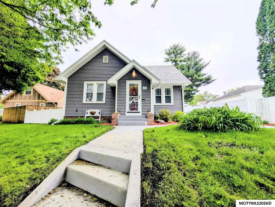 315 N Taylor, Mason City, IA 50401 - #3