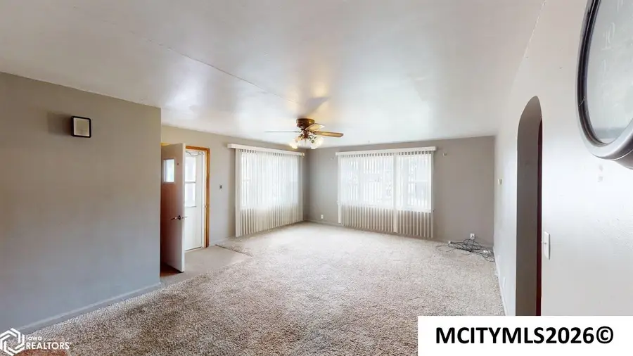 223 N 1st St, Greene, IA 50636 - #2