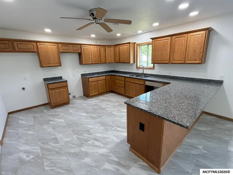 503 Boulder Ln, Saint Ansgar, IA 50472 - #2