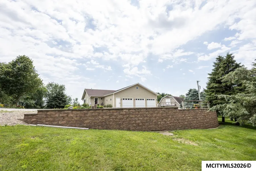4055A 235th St, Clear Lake, IA 50428 - #3