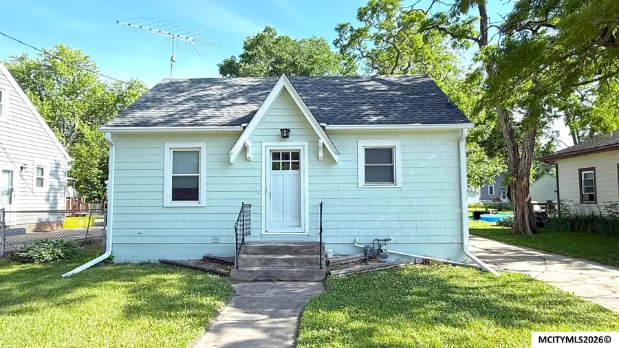 912 15th NE, Mason City, IA 50401 - #2