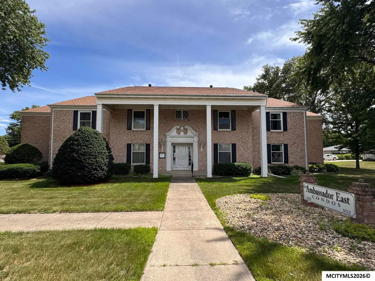 508 S Ohio #A-203, Mason City, IA 50401 - #1