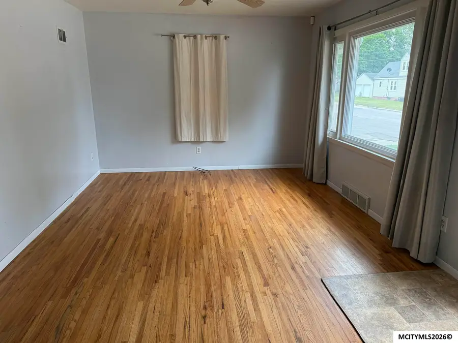 903 N Kentucky, Mason City, IA 50401 - #2