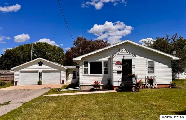 407 S Iowa, MANLY, IA 50456