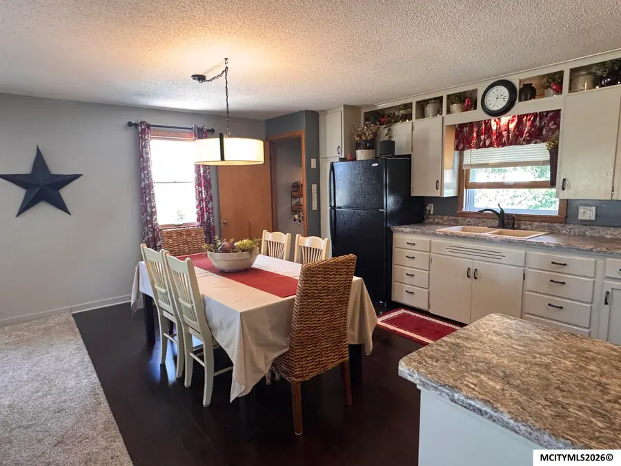 407 S Iowa, Manly, IA 50456 - #2