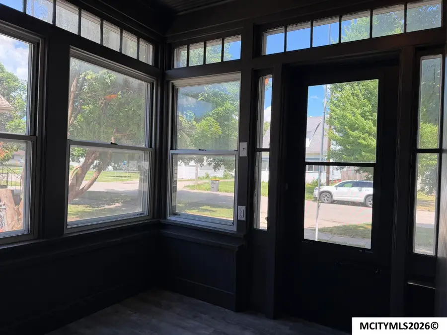1302 N Adams, Mason City, IA 50401 - #3