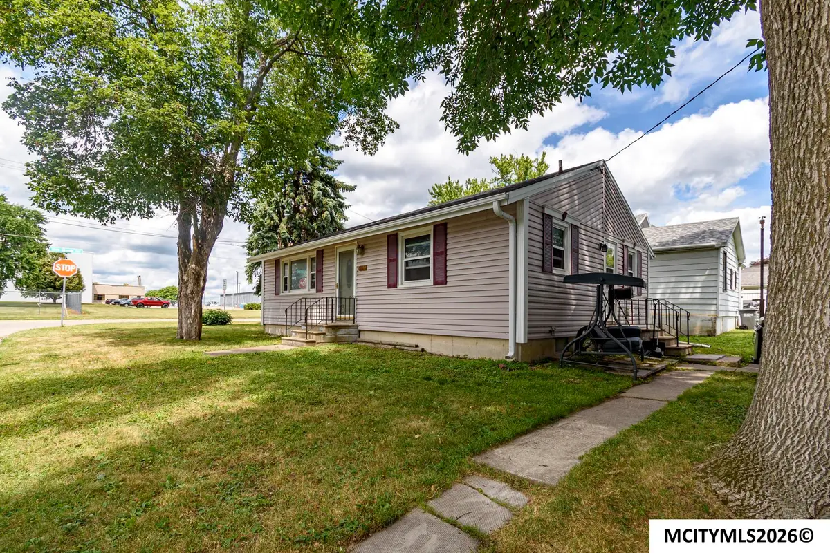 1105 N Tyler, Mason City, IA 50401 - #1