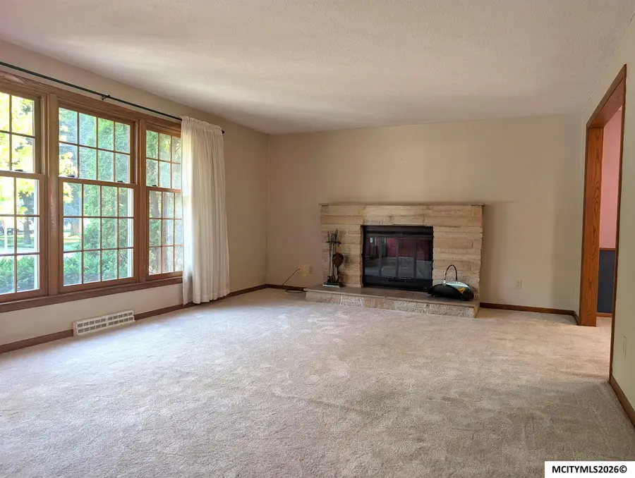 1303 2nd NW, Mason City, IA 50401 - #3