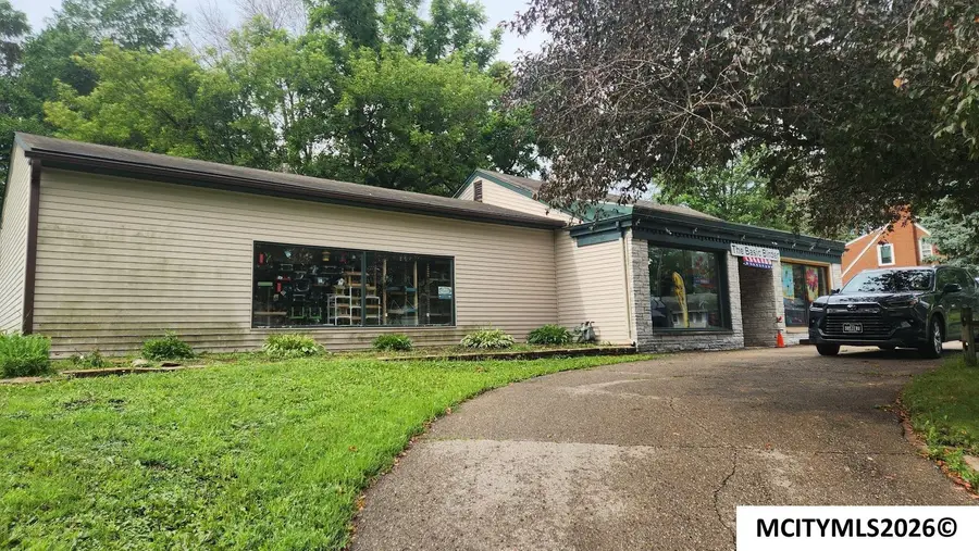 707 1st SW, Mason City, IA 50401 - #3