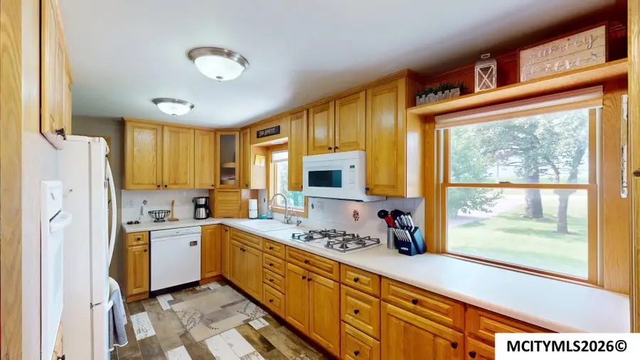 2535 15th NW, Mason City, IA 50401 - #3