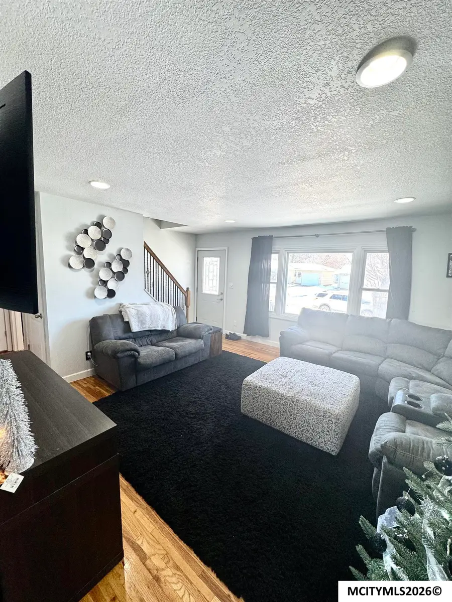 915 S Louisiana, Mason City, IA 50401 - #3