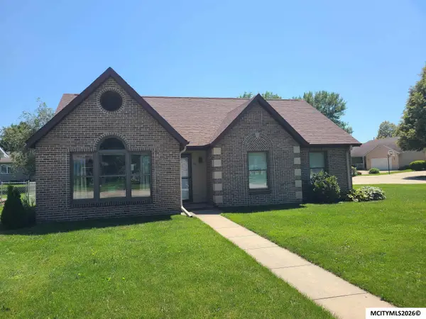 521 24th Pl SW, MASON CITY, IA 50401
