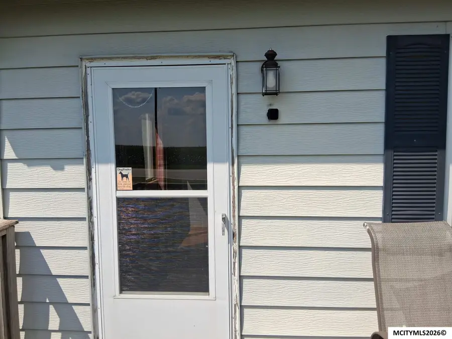 12020 Raven Ave, Mason City, IA 50401 - #3