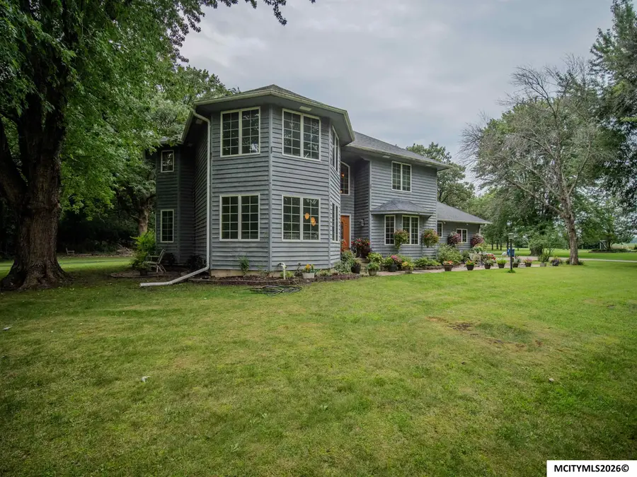1 Twin Oak LN, Mason City, IA 50401 - #2