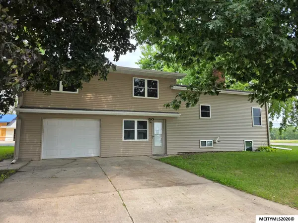 1730 S Taft, MASON CITY, IA 50401