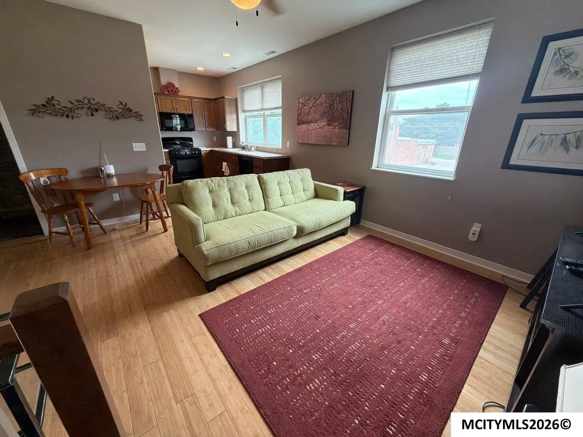 416 4th SW, Mason City, IA 50401 - #1