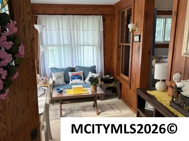 1217 N President Ave, Mason City, IA 50401 - #2