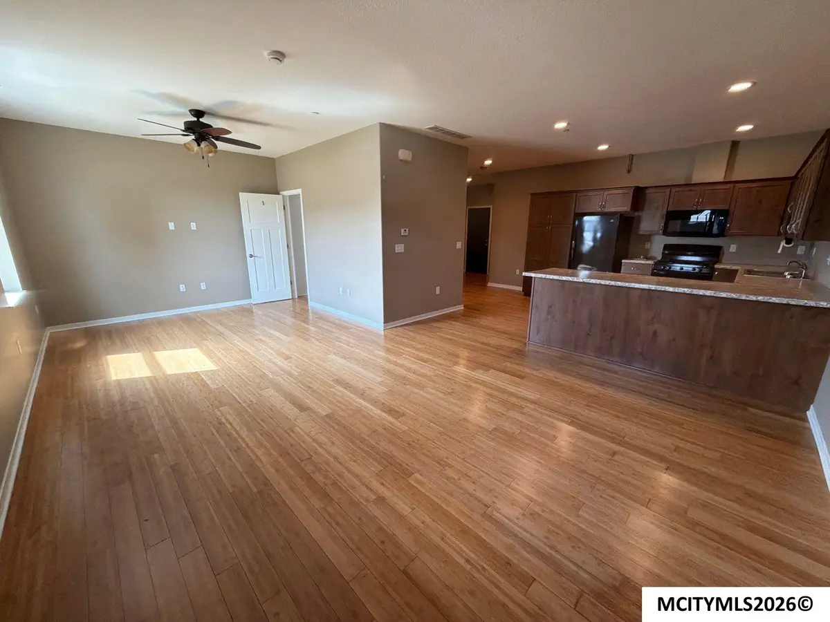 410 4th SW, Mason City, IA 50401 - #1