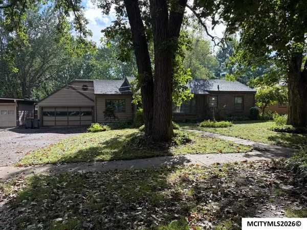 315 S Carolina, MASON CITY, IA 50401