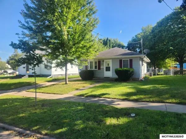 847 8th SE, MASON CITY, IA 50401