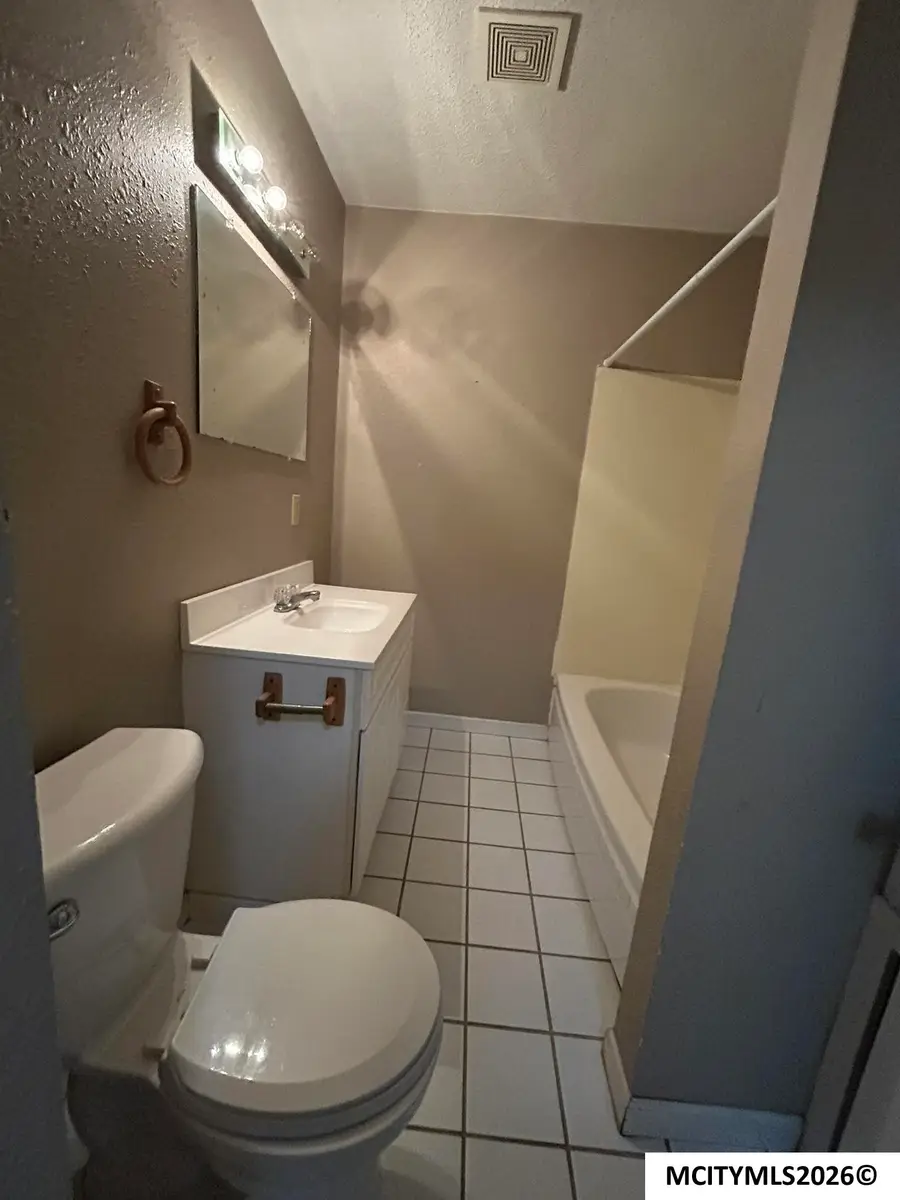 512 N Pennsylvania, Mason City, IA 50401 - #3