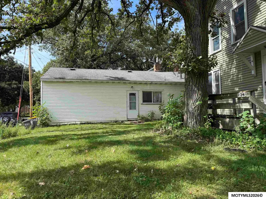 120 15th NE, Mason City, IA 50401 - #3