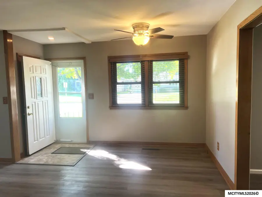 1708 Cerro Gordo Way, Mason City, IA 50401 - #2