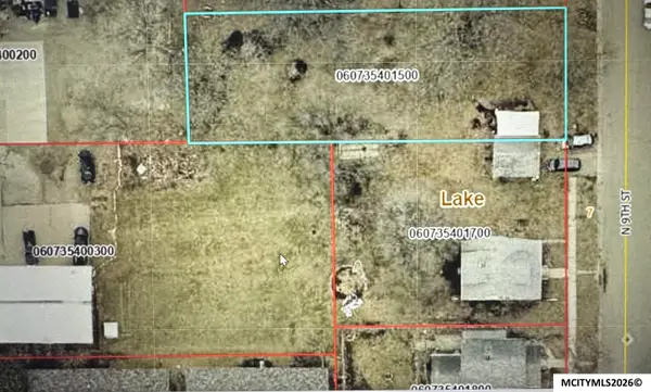 809 N 9th St, CLEAR LAKE, IA 50428