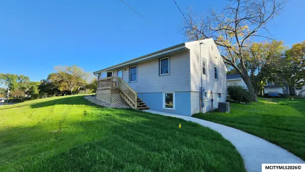 537 4th NE, MASON CITY, IA 50401