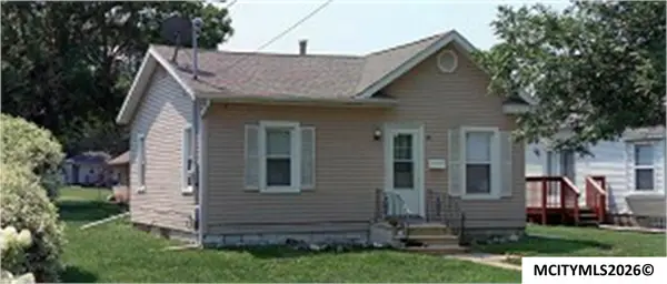 23 21st St SE, MASON CITY, IA 50401