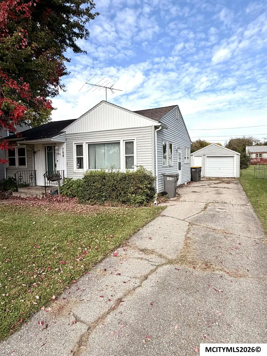 708 NE 16th St., Mason City, IA 50401 - #3