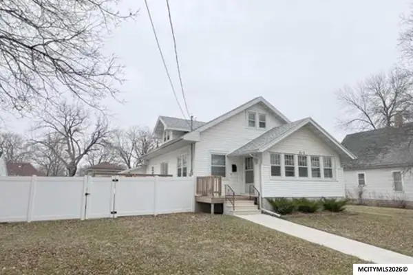 512 8th SE, MASON CITY, IA 50401