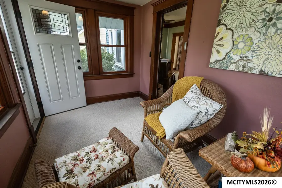309 N 12th St, Clear Lake, IA 50428 - #3