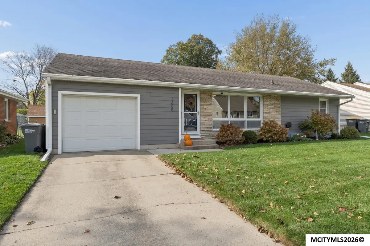 1308 N Hampshire, Mason City, IA 50401 - #1