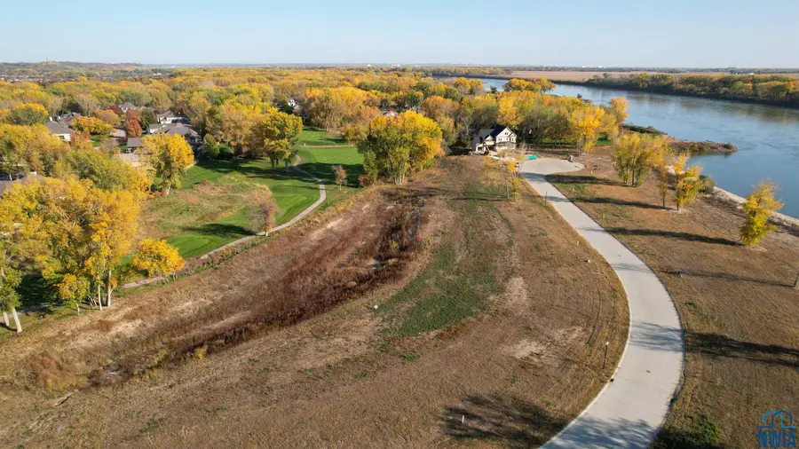 701 Firethorn Trail #23, Dakota Dunes, SD 57049 - Image #3