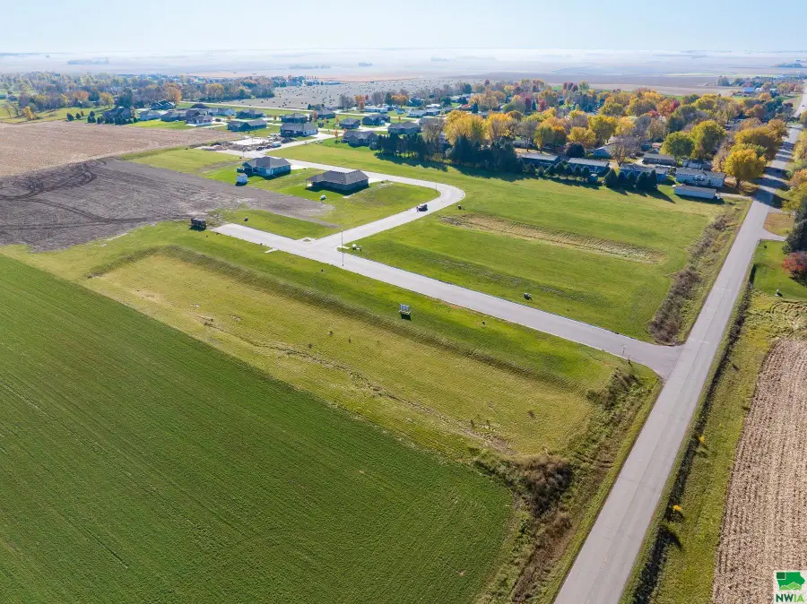 1401 Castle St, Larchwood, IA 51241 - Image #2