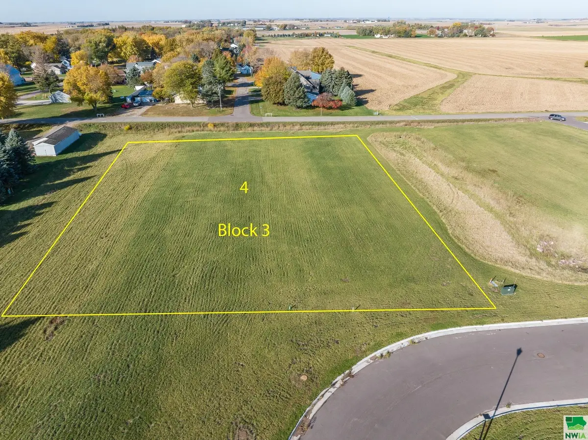 1300 Willard Ln, Larchwood, IA 51241 - Image #1