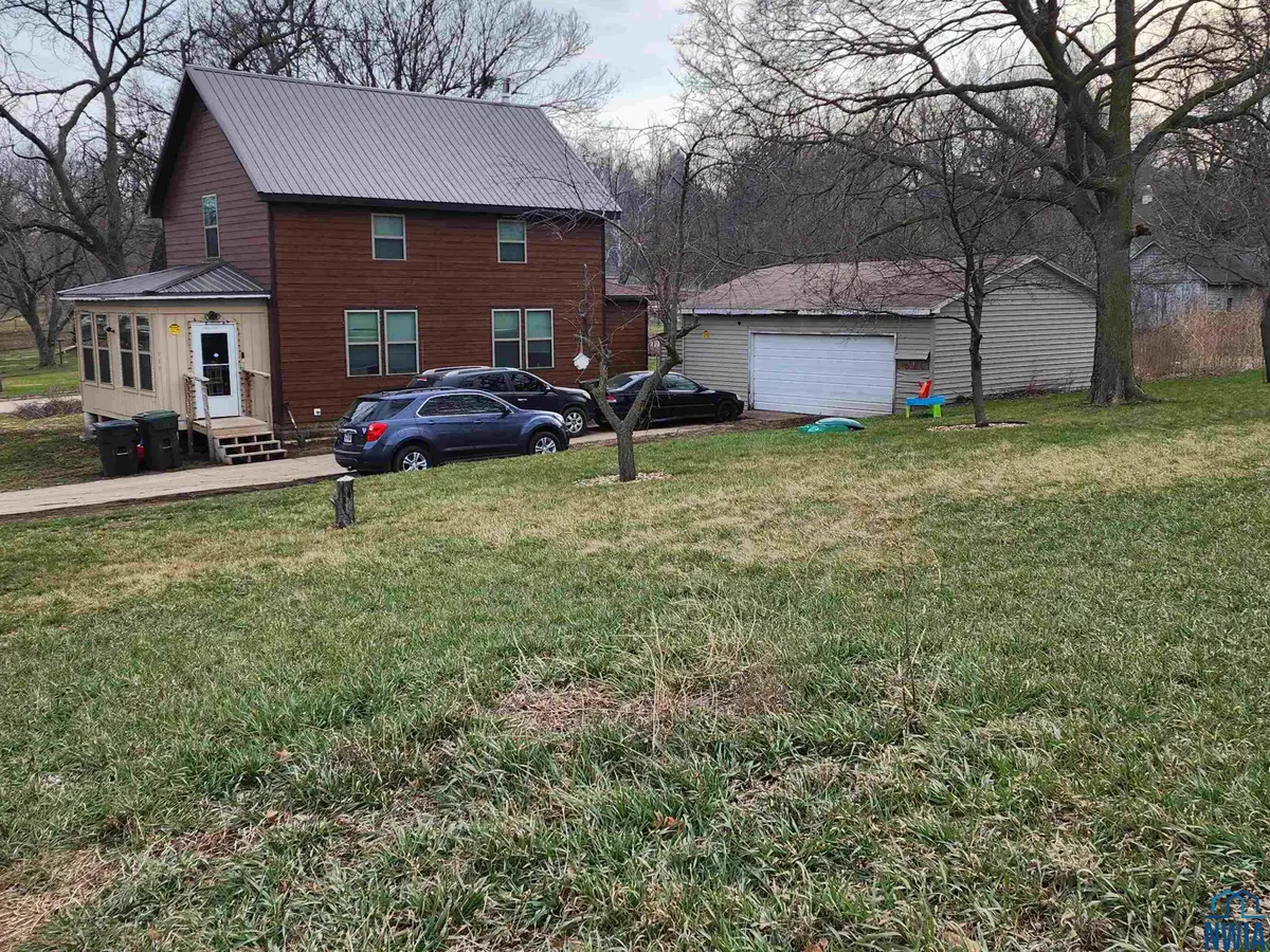 203 S Little, Walthill, NE 68067 - Image #1