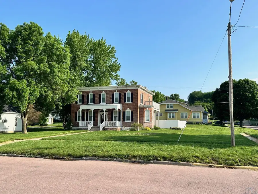 205 W 3rd, Ponca, NE 68770 - Image #2