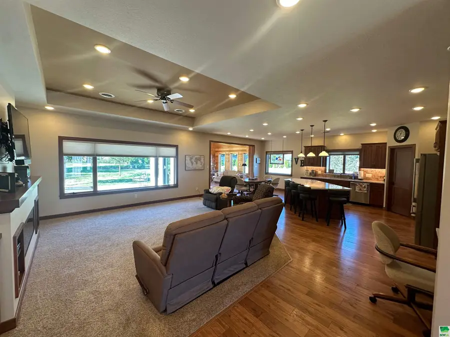 750 Larkspur Way, Sheldon, IA 51201 - Image #3