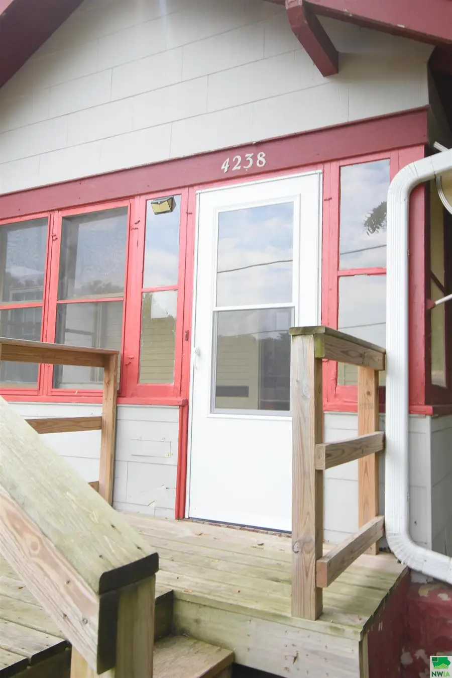 4238 Davis Ave, Sioux City, IA 51106 - Image #2