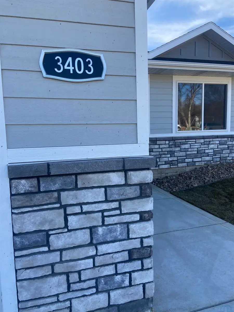 3403 Lafayette Dr, Sioux City, IA 51104 - Image #2