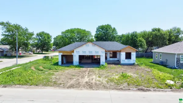 1700 Ogden Ct., South Sioux City, NE 68776